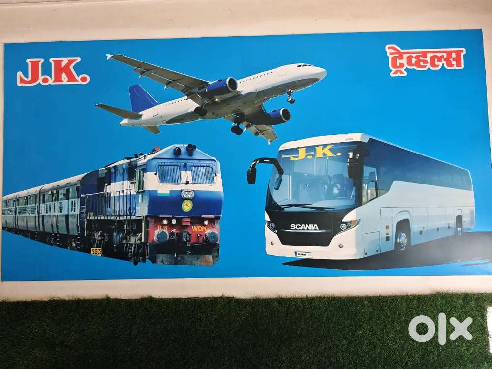 Female office staff for computer work