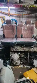 Innova crysta middle sofa seat