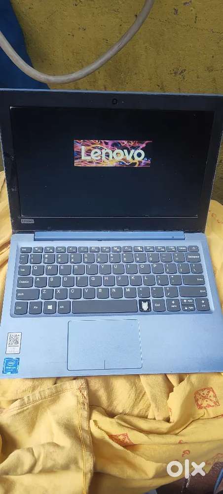 Lenovo laptop 4gb 1tb