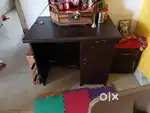 Computer table