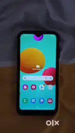 Samsung M01 and Pixel 2 XL