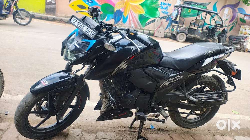 Apache RTR 160 4v