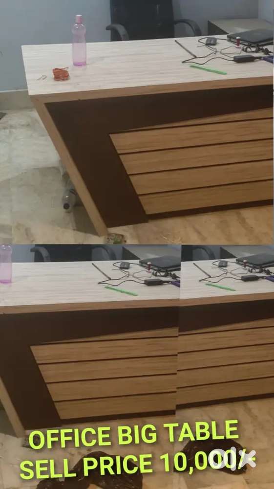 TO SELL MY OFFICE TABLE AND LIGHTBOX