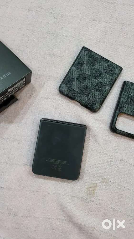 Flip 4 256gb