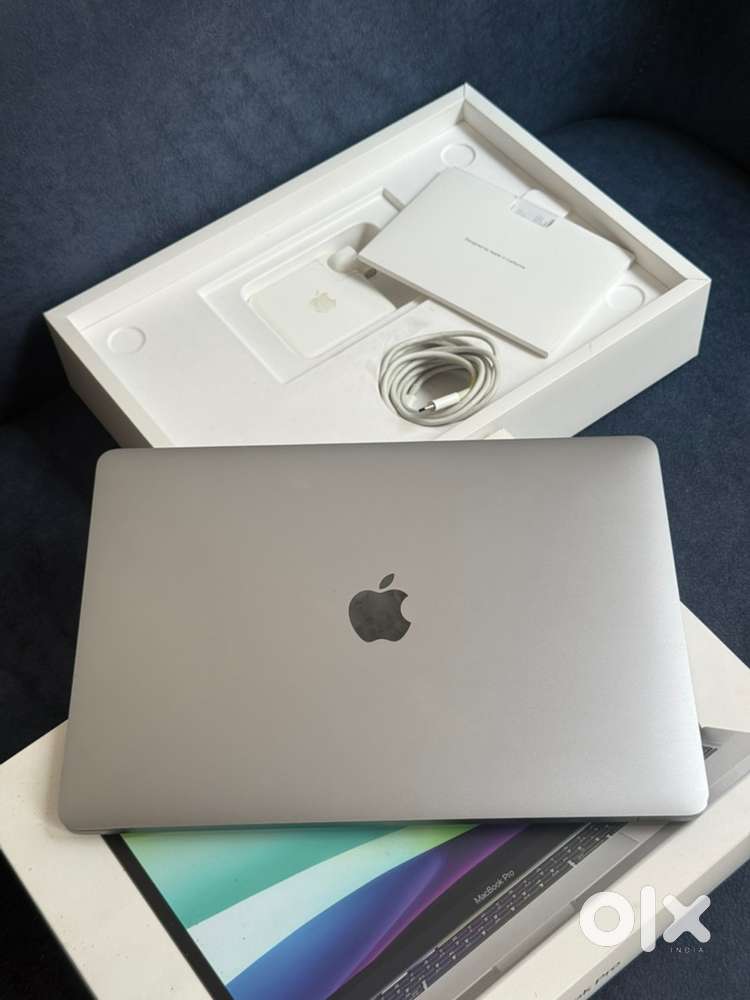 Mackbook Pro M1 8/256 13” inches