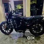 Royal enfield classic reborn in very very good condition like new