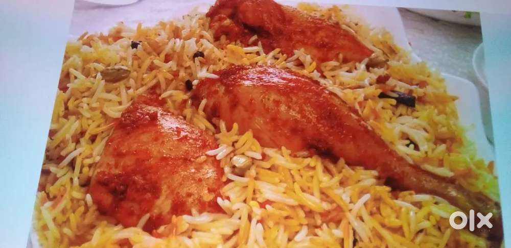 Fast food khana banane wala chahiye