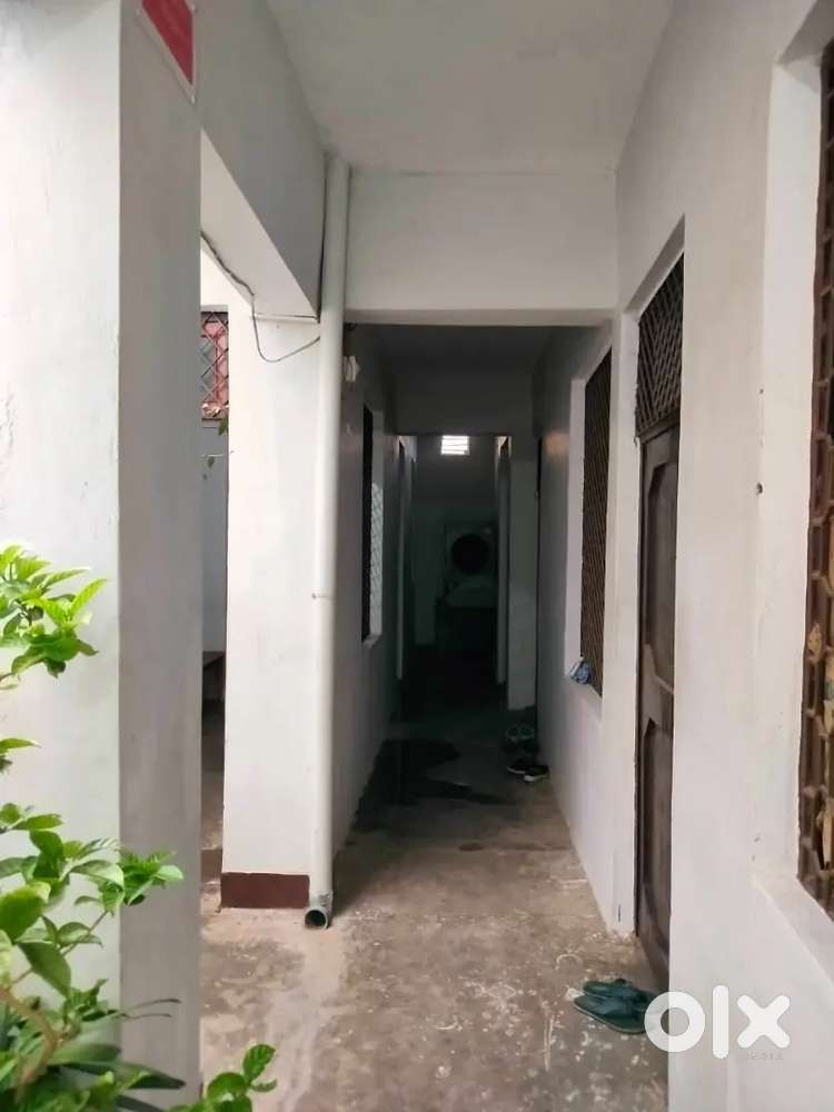 Room avilable for boys only student