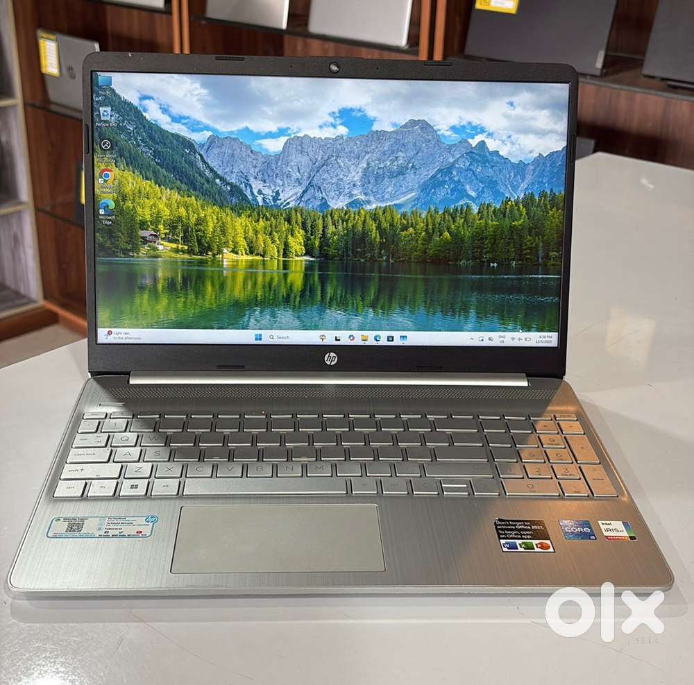 Hp i5 11 th neat & clean