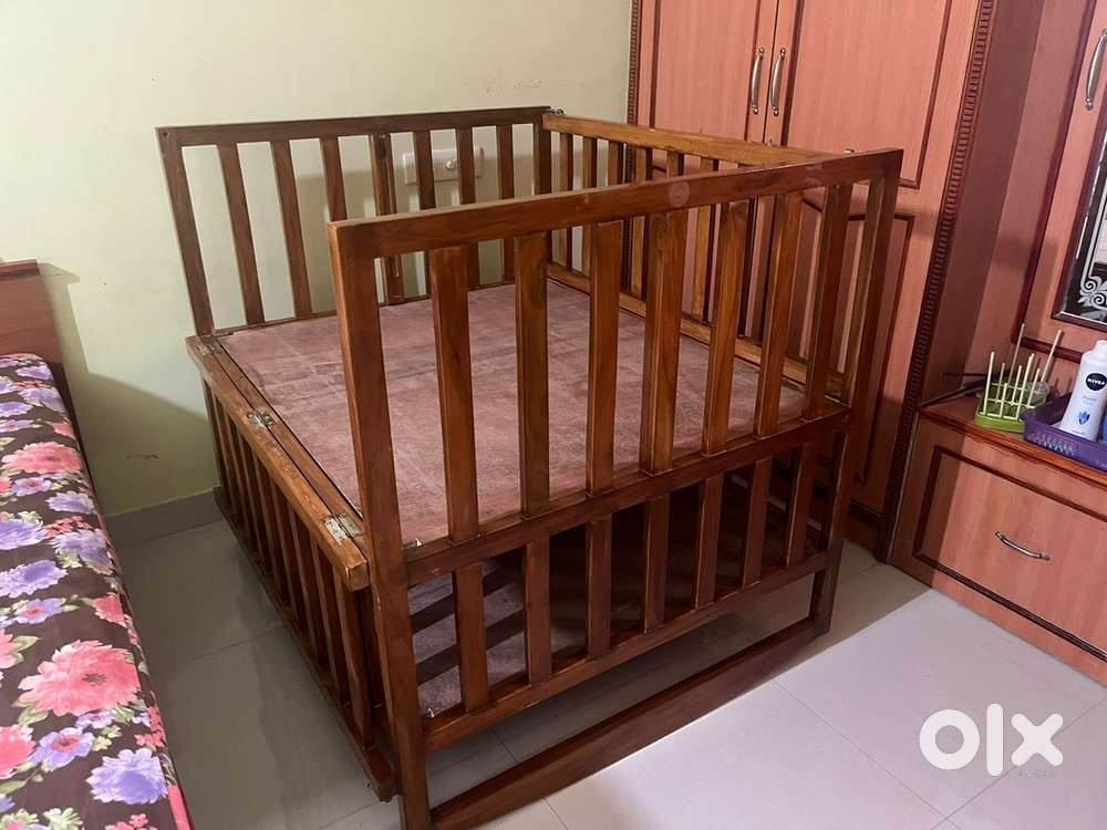 Baby cradle