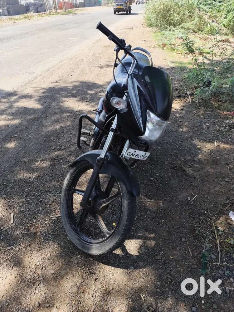 Gvt teacher bike..Self start new tair new battery