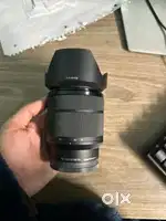 Sony DSLR camera lens 28 - 70mm