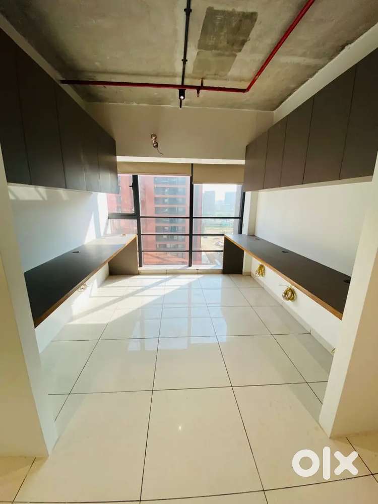 Newly furnished Office available for rent