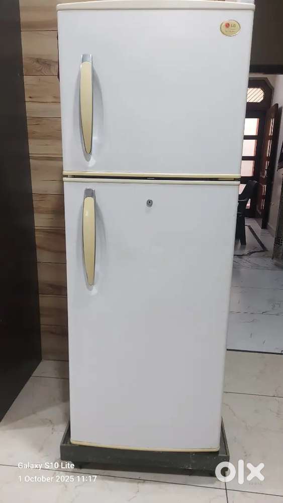 LG model no.GRT282GV
