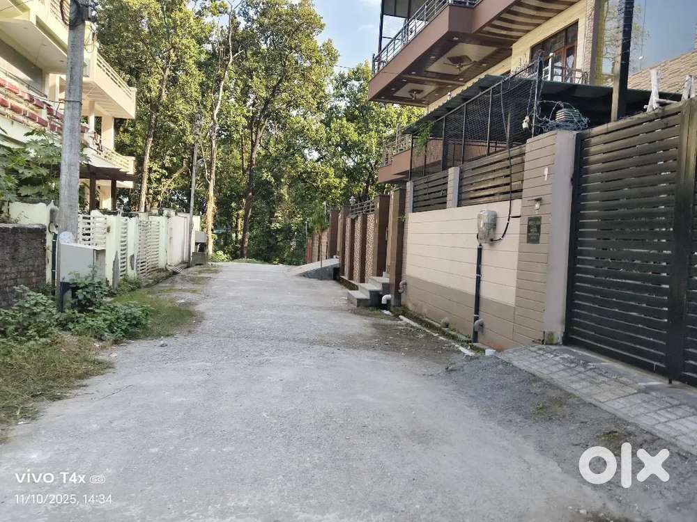 Plot for sale 50 MTR from Sahastradhara Road