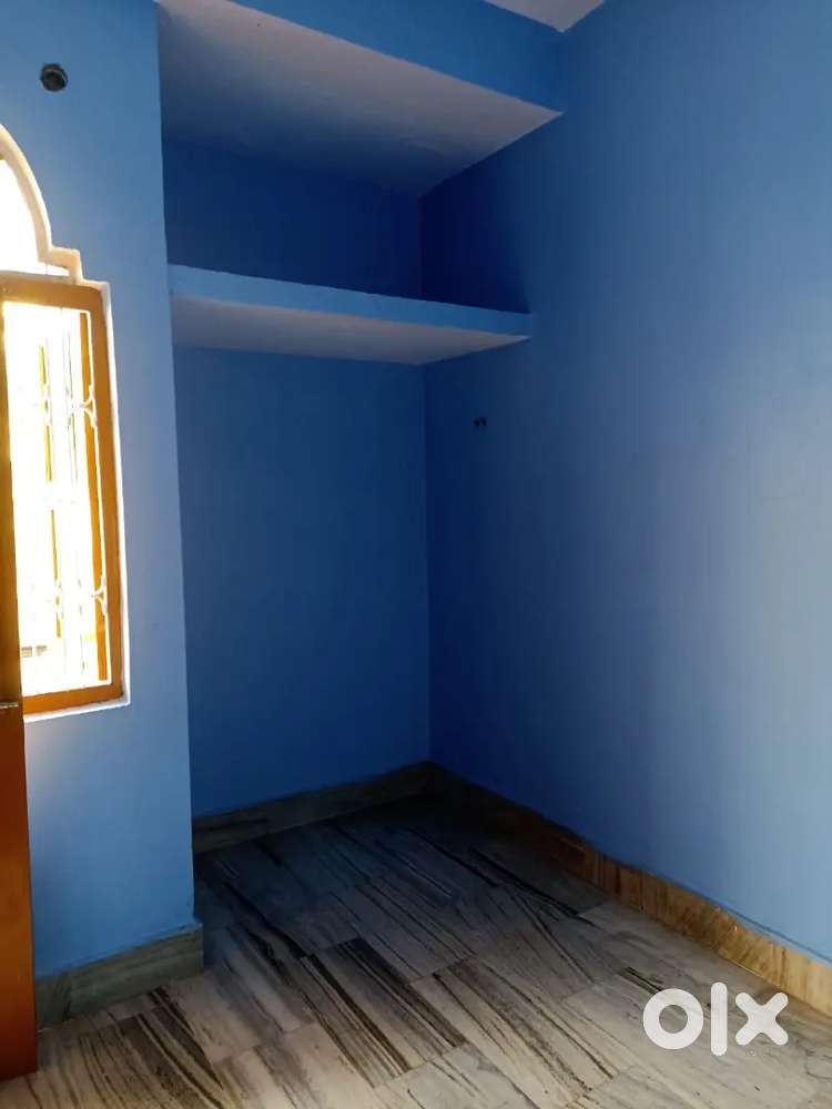 1 BHK FLAT AVAILABLE