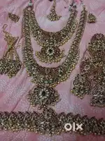 ANTIQUE KUNDAN SET