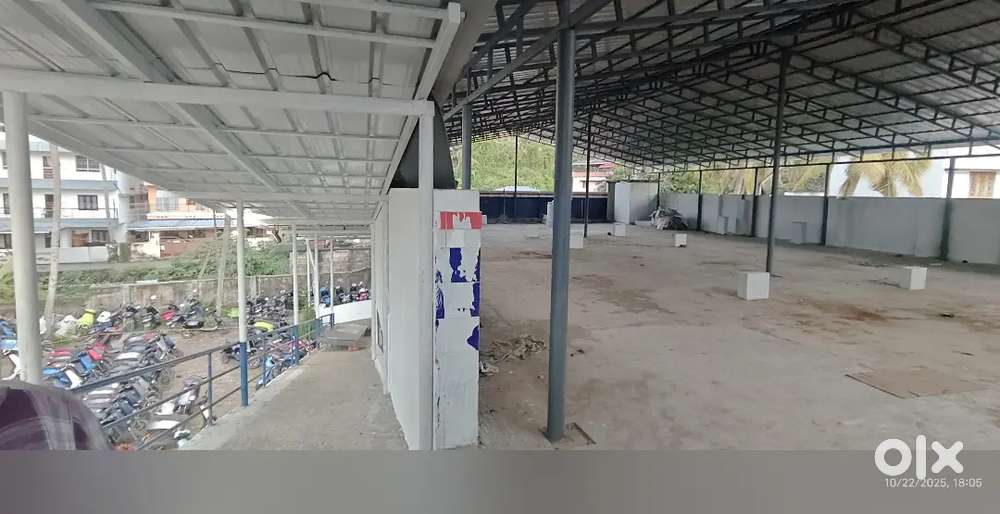 3000 Sq Ft First Floor Near Ulloor Jn