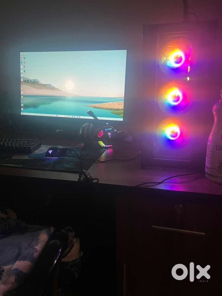 Customise build pc for gaming and editing and many works 2 month used!