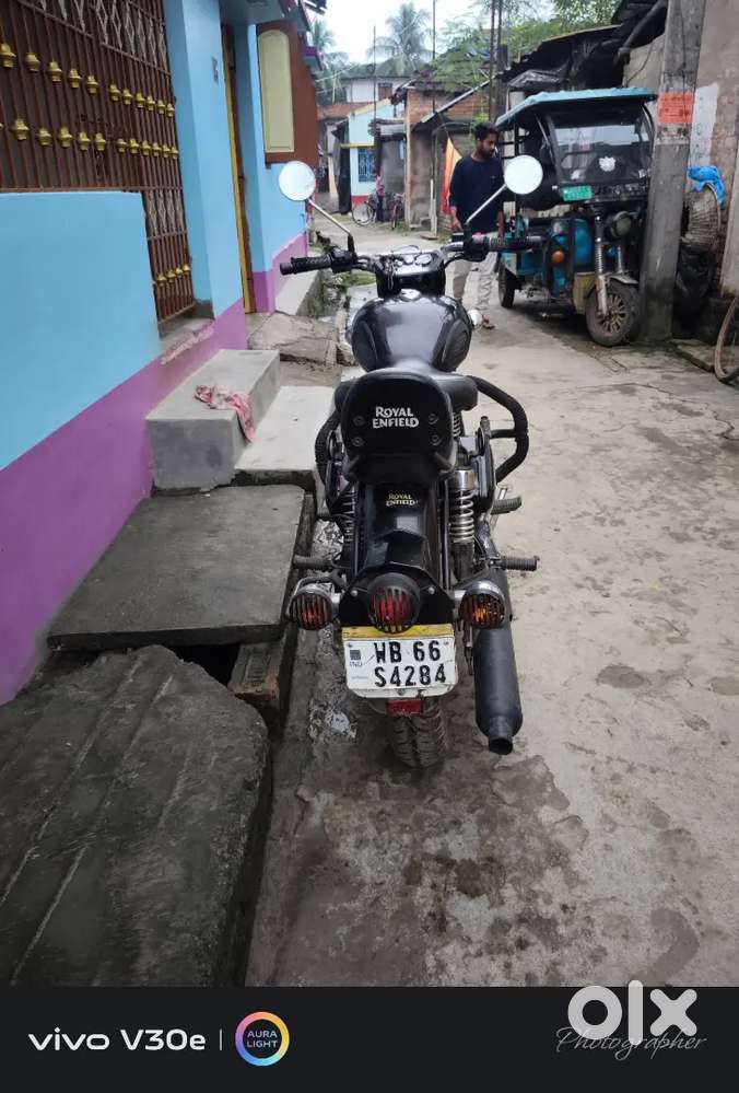 Classic 350 (good condition)