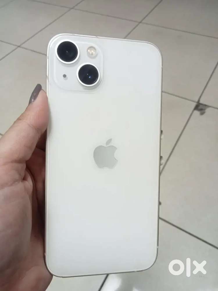 iPhone 13 128Gb 11 month warranty with all accessories