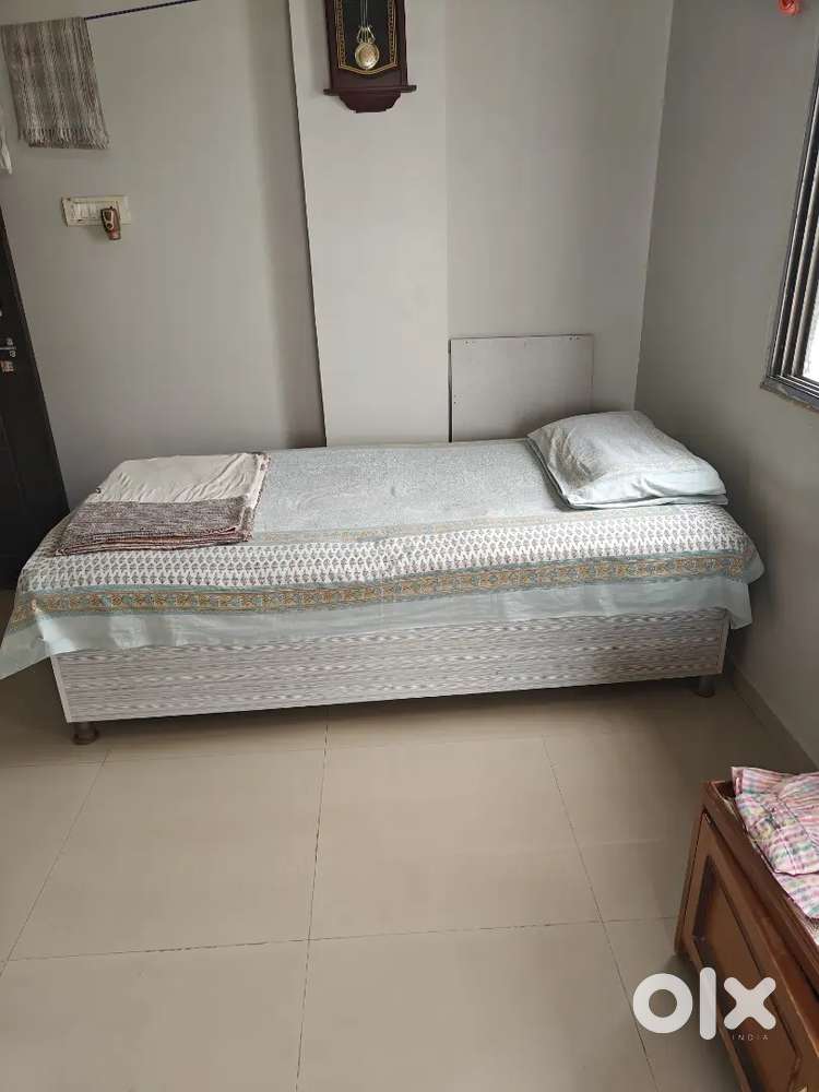 Single Bed with Mattress