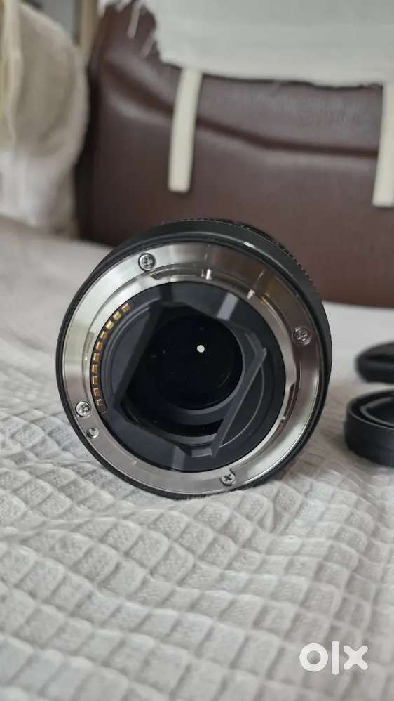 Sony wide lens 20mm 1.8 (G)