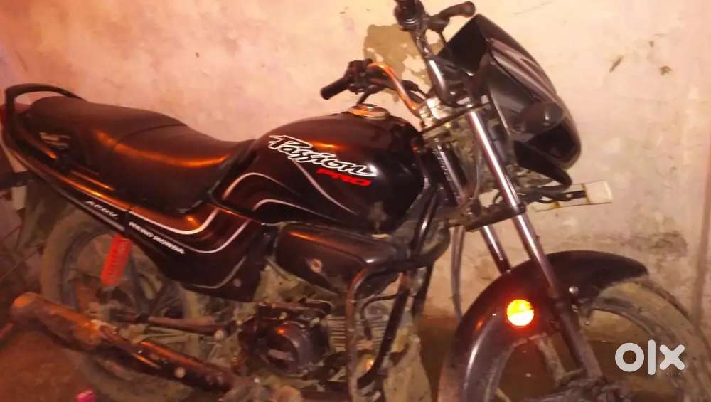 Hero Honda Passion pro. Contact: