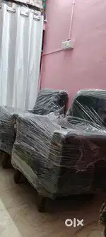 Sofa good condition 2no urgent sale
