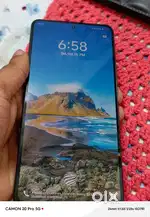 Iqoo neo 7 pro 8/128 in display fingerprint 6 month's warranty left