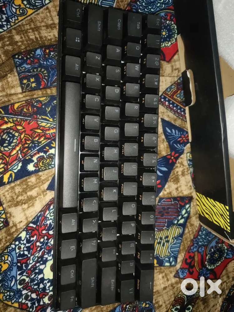 WIRELESS RGB MECHANIAL Keyboard