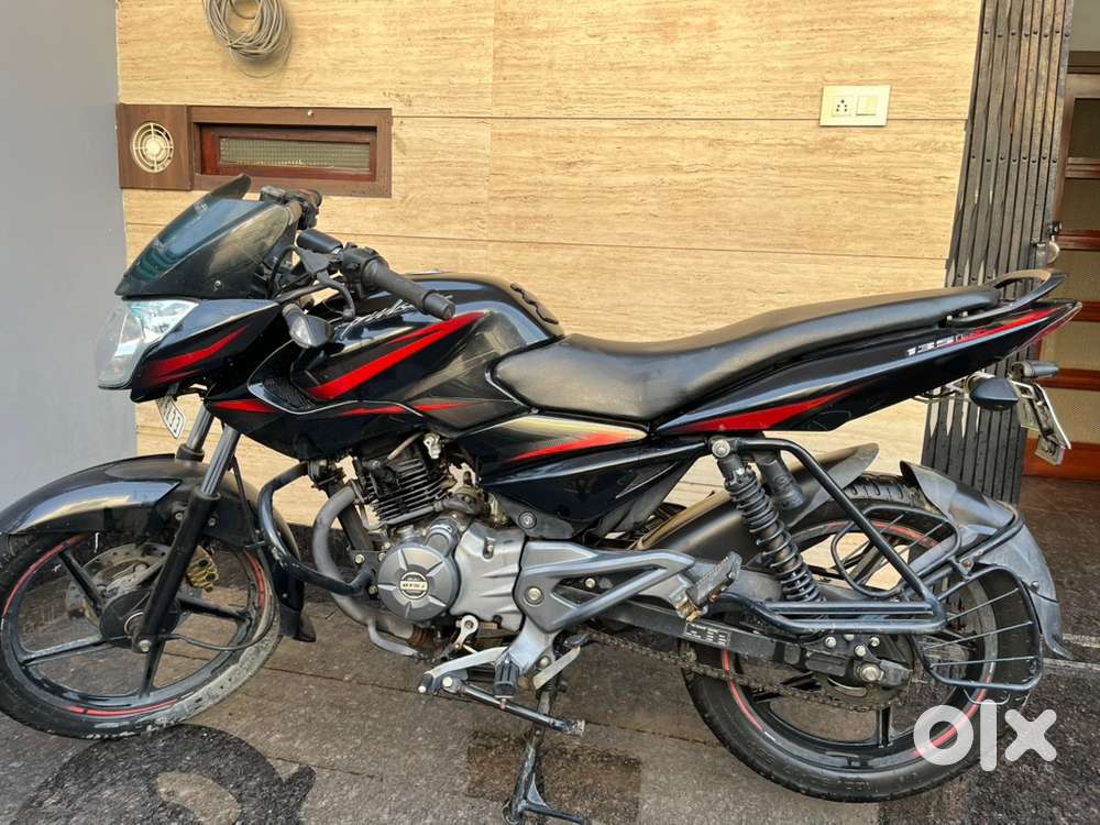 Brand new condition pulsar 135 LS