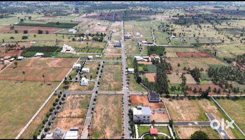 LAYOUT WITH WELL DEVELOPED PARK