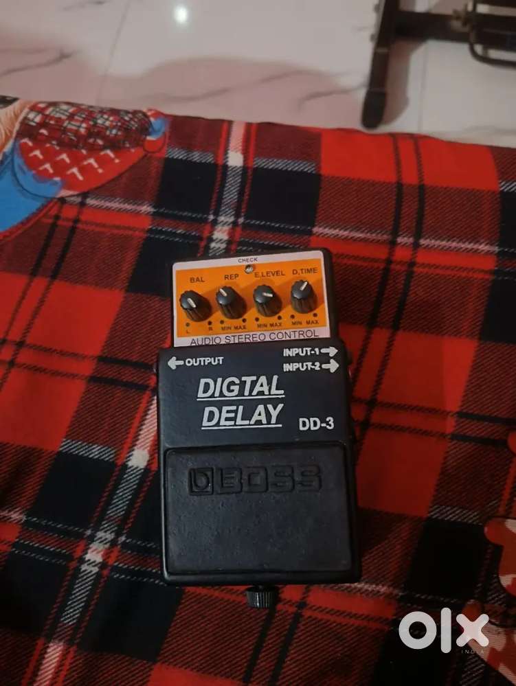 Boss digital delay in best condition only one time used