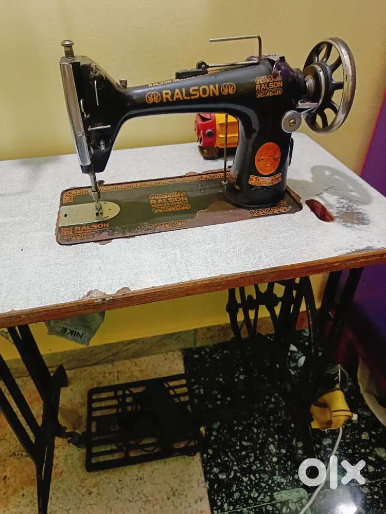 Sewing machine good condition