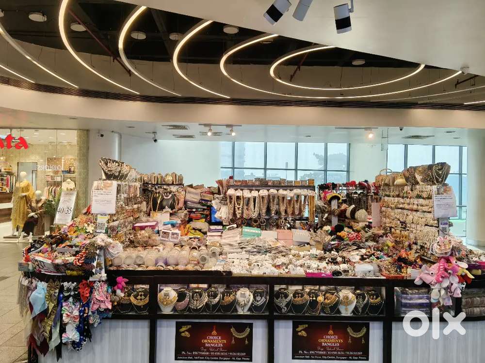 Need sales person for junction mall , jewellery shop