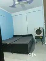 1 room set seperate semi furnished Near metro
