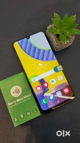 SAMSUNG GALAXY M31 8GB 128GB - EXCELLENT CONDITION WITH BILL.