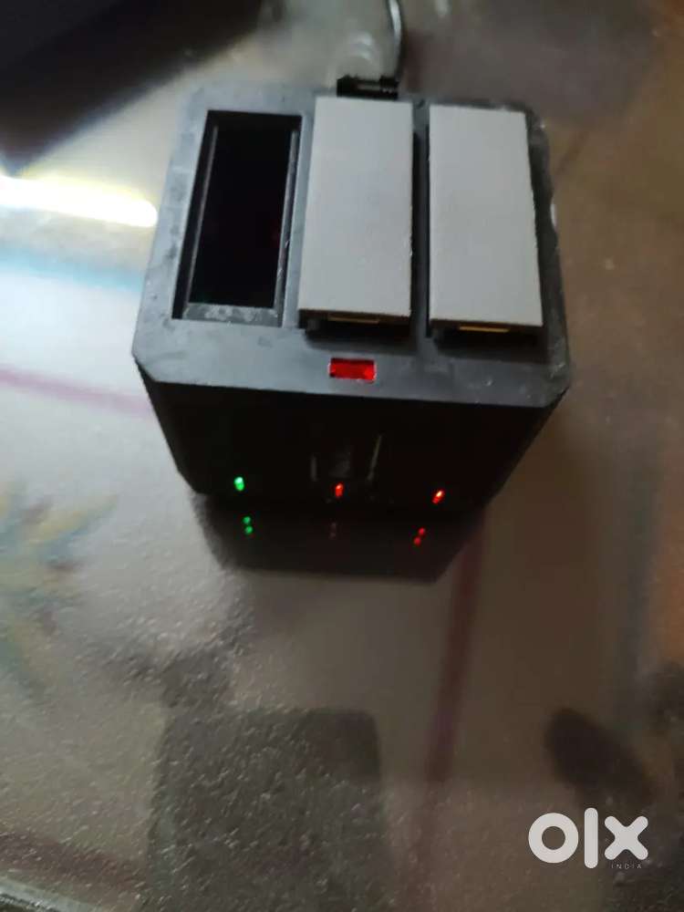 Osmo Action Battery with charging Hub