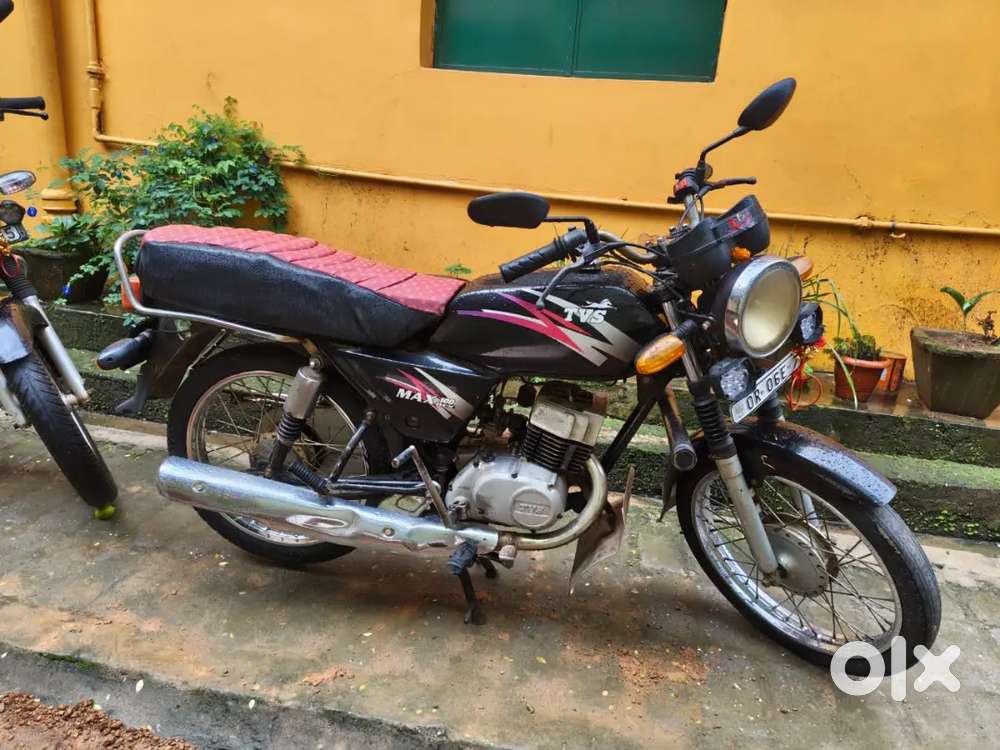 Tvs suzuki max 100