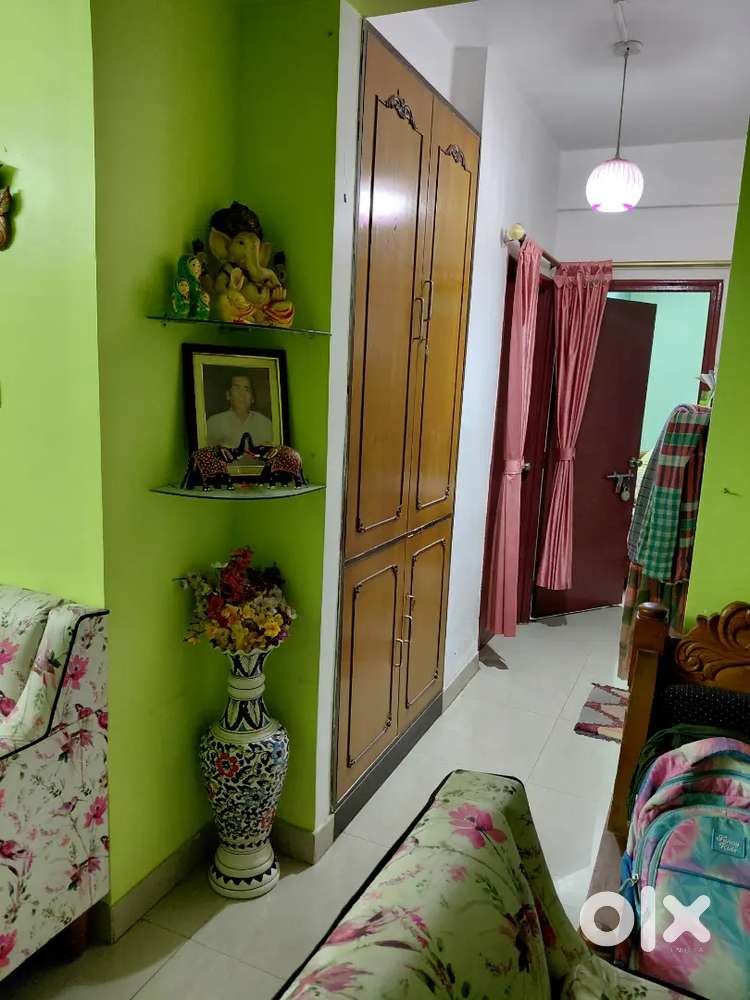 2 bhk semi furnished flat for sell in new garia