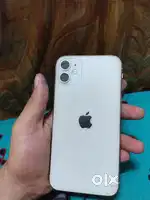 iPhone 11 128gb white color  in best condition with bill box