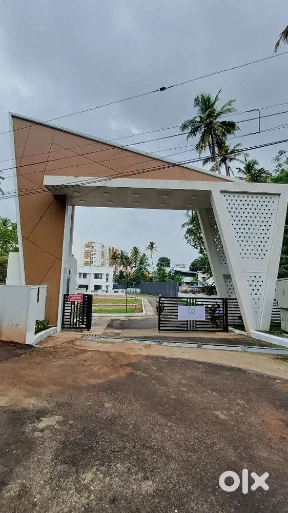 2BHK READY TO MOVE IN FLAT FOR SALE THRIKKANNAPURAM