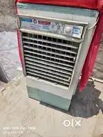 full size ka cooler he lene wale fon kare condition badiya he