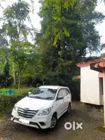 Toyota Innova 2016