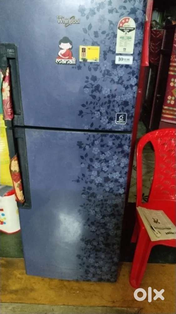 242 Lt. Whirlpool Refrigerator contact