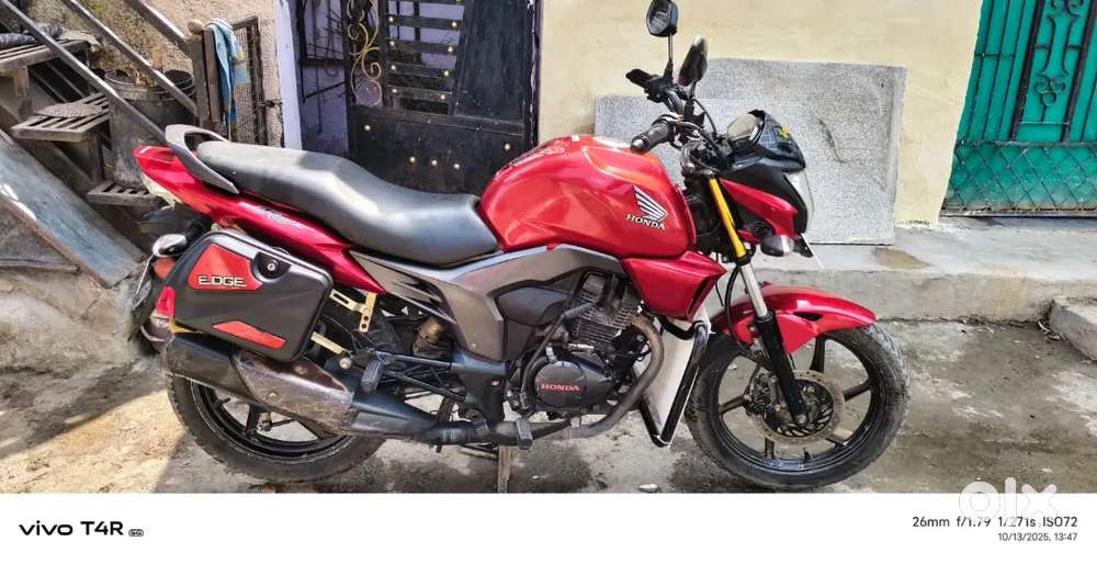 Gadi full condition m h..agar koi bhi kam nikla to karwake Dunga..