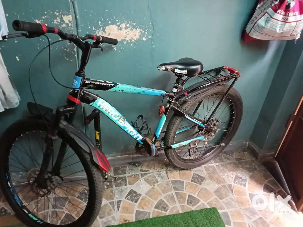 Hero sprint 1 year old ,disc,shockup