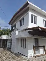 1500squarefeet 1st floor for rent 800meters from karunagappally town