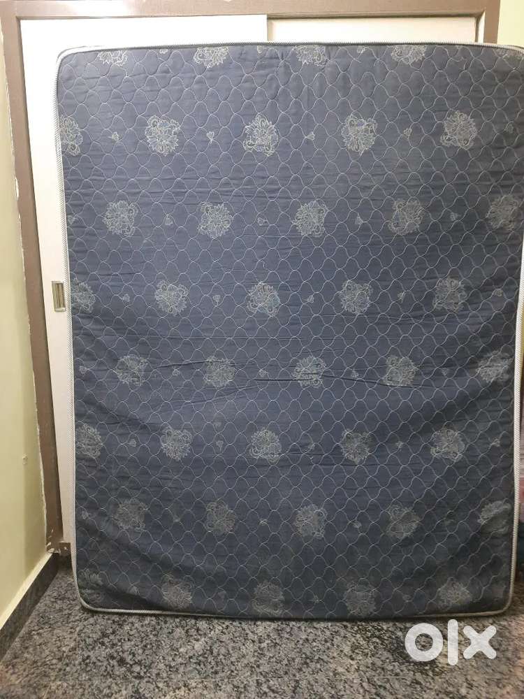 Double bed Matress for sale